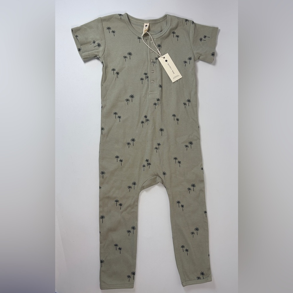 NWT Q by Quincy Mae 2-3Y Gender Neutral‎ Palm Tree Short Sleeve Ribbed Romper